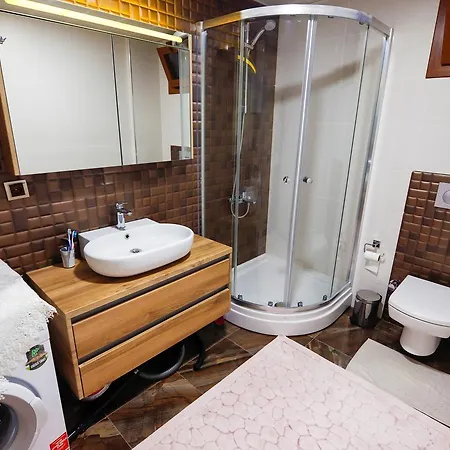아파트 Glade Daily Weekly Rentals! *