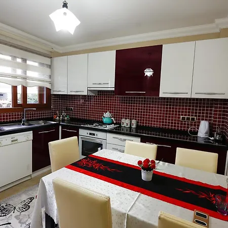 Glade Daily Weekly Rentals! Apartment *